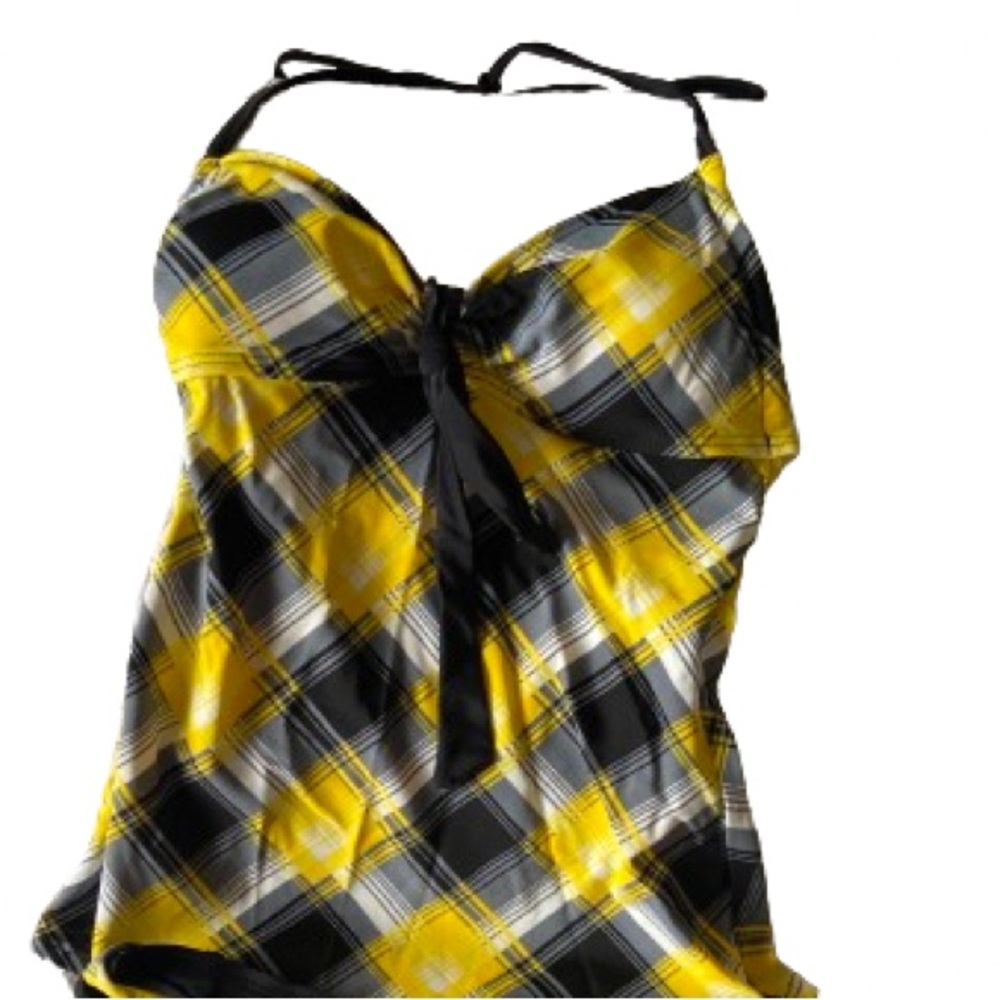Hula Honey Swimsuit halter tankini 5 for $25